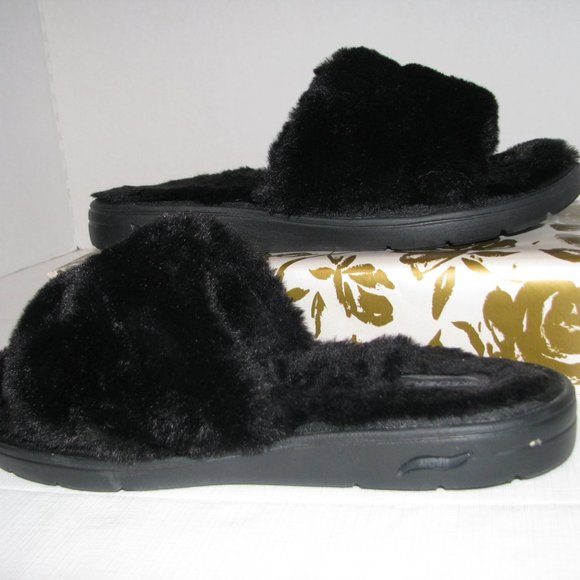 Black Skecher Fuzzy Slippers - Picture 5 of 10
